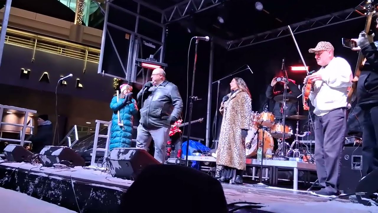 Countdown to 2026, Mayor Berry Vrbanovic, Night of Legends, Kitchener, Ontario - clip 215510