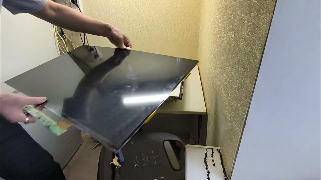 SW-LED32R301ST2 - YouTube