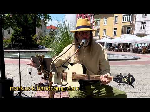 Life’s too SHORT for PERMITS - busker stopped in Bulgaria