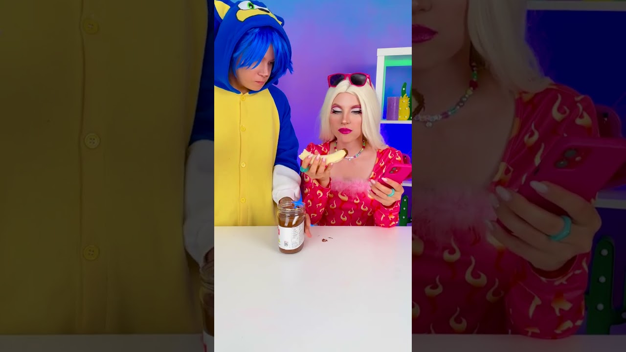 Banana Eating Hack that Barbie Does NOT Understand 🍌