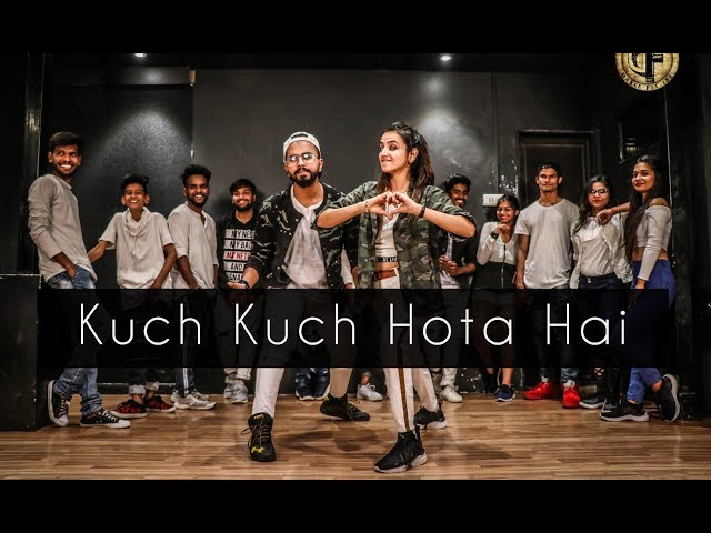 KUCH KUCH | Tony Kakkar | Tejas Dhoke Choreography | Dancefit Live class=