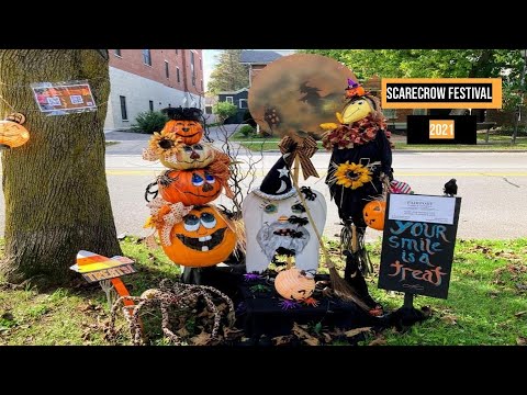 FAIRPORT, NEW YORK/Scarecrow Festival/Erie Canal/Grand Travelers/Gate 24 Travel
