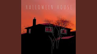 Video thumbnail of "Adina V - Halloween House"