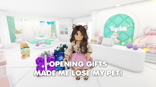 Opening NEW GIFTS Made me LOSE my PET 😭