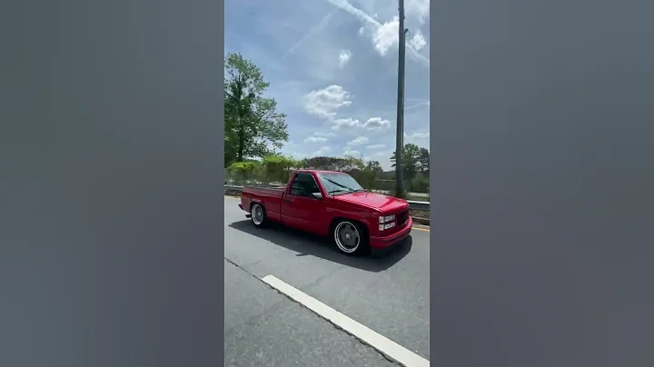 red turn heads😏#obs #koolatto #gmc #droppedtrucks #red #fyp #explore #shorts #truck #atlanta #viral