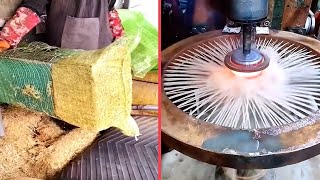 Most Satisfying Machines and Ingenious Tools, Workers ▶1