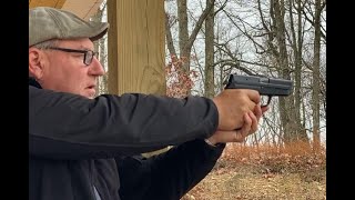 картинка: Пистолет Зиг 2340 На 20,50,100М