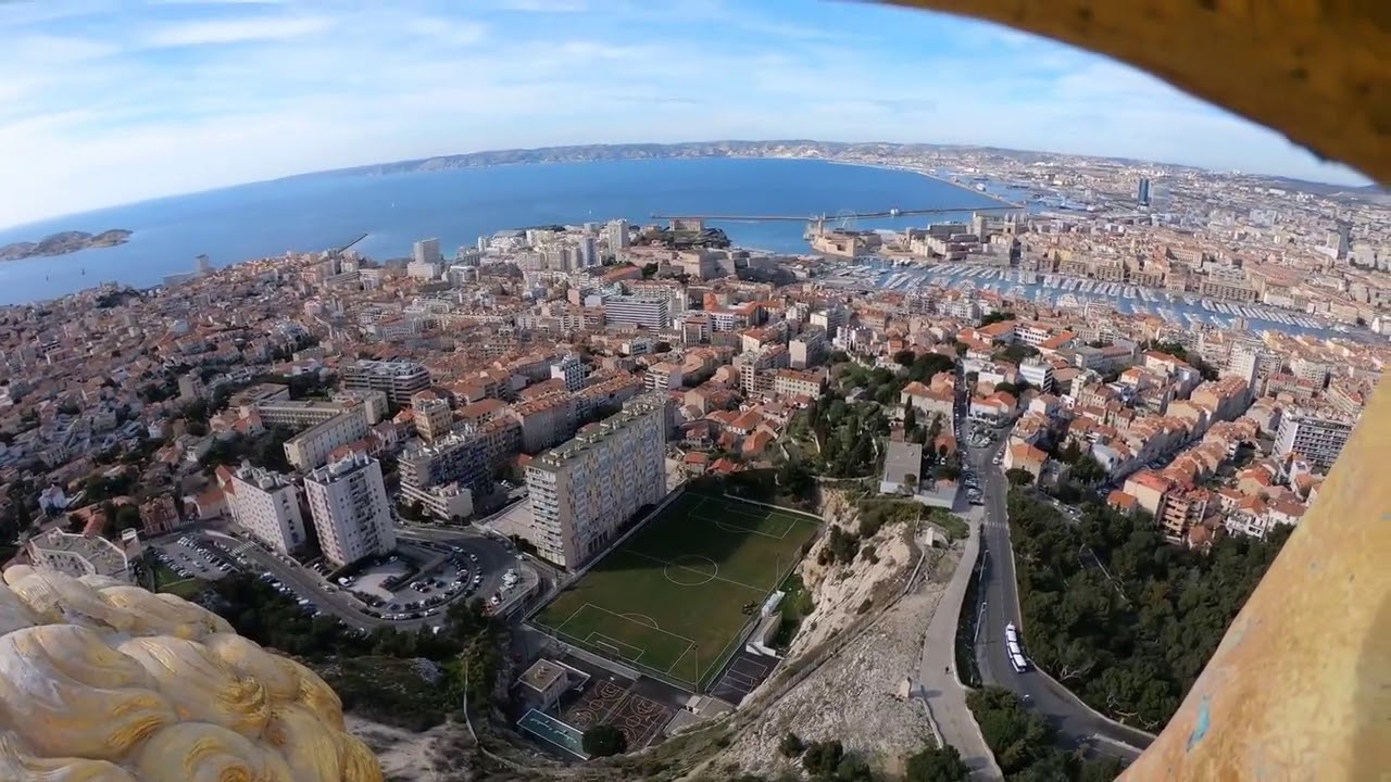 Vue de Notre Dame de la Garde à Marseille - YouTube