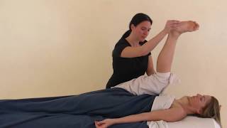 How to Stretch the Legs with Secure Draping: Thai Yoga Massage Approaches
