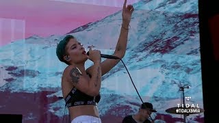 Halsey - Colors (Live at Made in America 2015)
