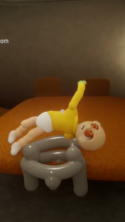 Baby Won't Sit! The Baby In Yellow In Dreams #shorts