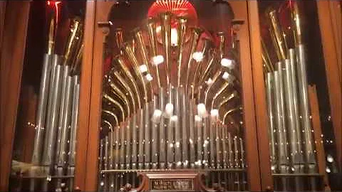 Welte Orchestrion Pipe Organ at  Disneyland Playin...