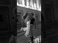 سيبني جوه حضنك ده اللي واخدني ده إنت قلبك ده مطمنى عمري ياللي بيك احلو عمريولعنيك سلمت أمري سيبني جوه حضنك ده اللي واخدني ده إنت قلبك ده مطمنى عمري ياللي بيك احلو عمريولعنيك سلمت أمري