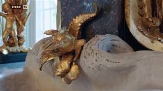 The Queen's Palaces (1/4): Amalienborg Palace