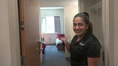 Lennox and Addington House: Tour of traditional-st...