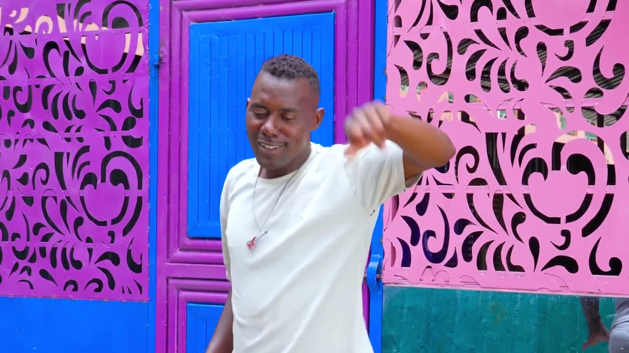 MASIA NIWEESI NGAINA BY JAMES WAMBUA NEW TALENT skiza  95212540 send to 811(official video)