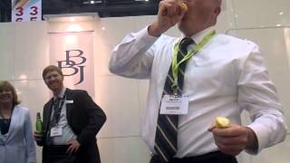 VID-20140520-00000
