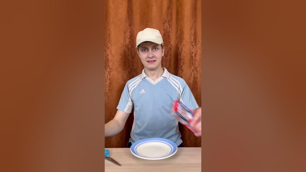 НАШЕЛ ИГРУШКУ в зубной пасте!? 😧 - YouTube