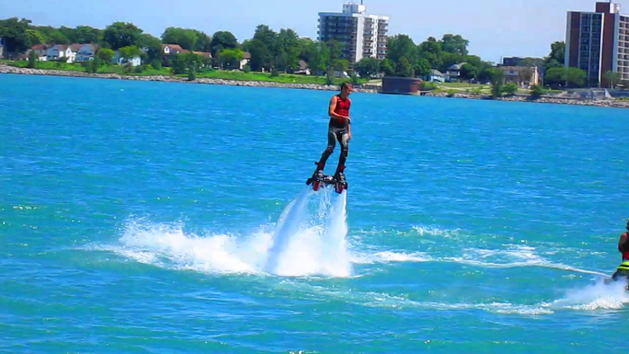 Detroit River Days 2014 Jet Ski show - YouTube