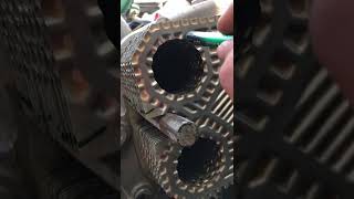 mechanic job.MTU mercedez marine engine.heat exchingger cooling system.replace new gasket rubber.