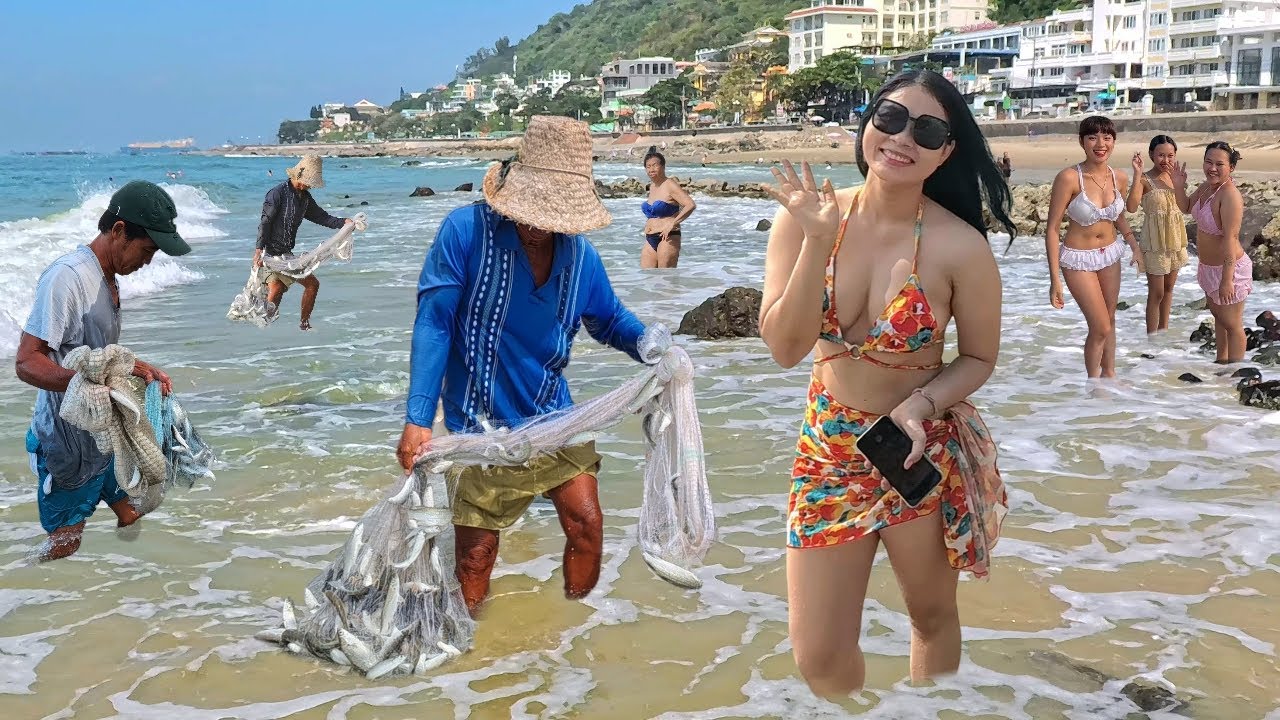 Cận Cảnh Chài Cá Tại Bãi Tắm Siêu Đẹp Tại Vũng Tàu - Vào Mùa Cá Đối Các Chú Chài Cá May Mắn Zô Mánh