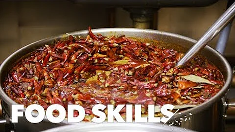 How to Eat Sichuan Hot Pot | Food Skills - DayDayNews