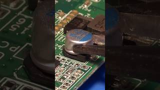 The FASTEST Way to Remove SMD Electrolytic Capacitors! ⚡✂️