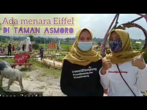 Ada Menara Eiffel di Taman Asmoro
