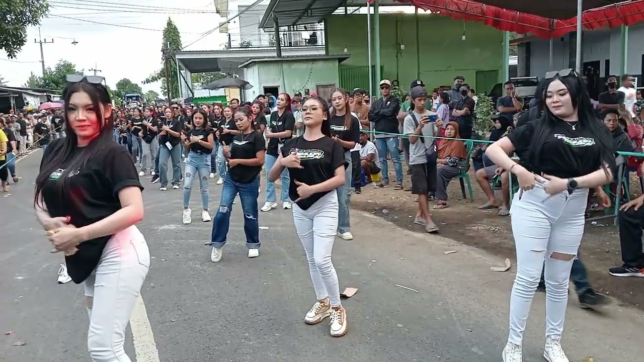 7 karnaval desa temurejo kec Bangorejo Kb Banyuwangi