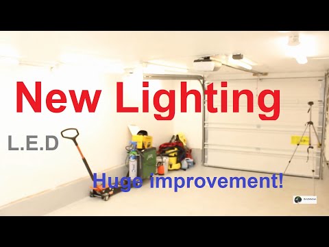 Video: LED-overflademonterede Armaturer (53 Fotos): Runde Og Firkantede LED-modeller Til Indendørs Belysning, Lineær Hvid Og Sort