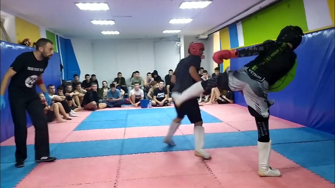 Бой 12 - YouTube