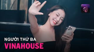 Download Lagu NONSTOP Vinahouse 2025 - Người Thứ Ba - Lúc Cố Nén Nước Mắt Dẫu Nhói Thêm Đau HOT TIKTOK MP3