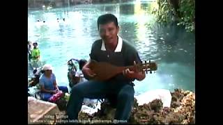 Gambus Daratan Pulau Muna - A do do Ee... Asyik...Eee..