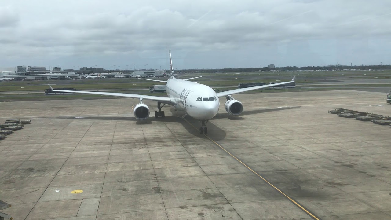 Fiji Airways at Sydney International AirPort YouTube