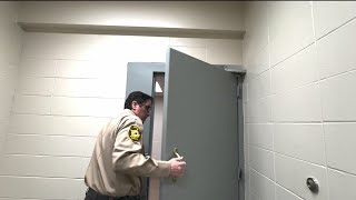 A new program helps fight relapses in Ward County