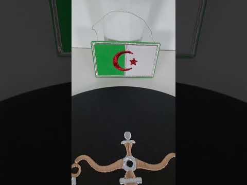 لوحة فخم لشعار ميزان العدالة