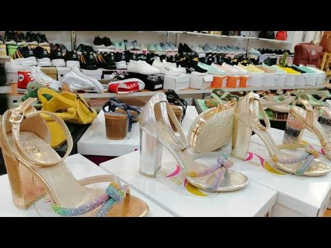 جولة داخل محلات بيع الأحذية 2021 / أحذية نسائية سواري عراسي لصيف 2021 /  جديد الأحذية النسائية 2021 - YouTube