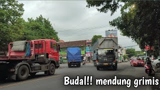 BANYAK LEWAT!!!Keramaian pantura sore setelah hujan gerimis