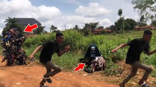 Bushman Pursued Them With Anger… *BUSHMAN PRANK*