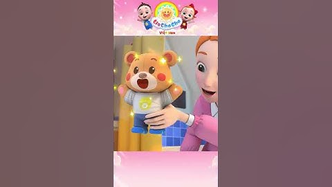 Cùng Lia học cách cởi áo phông #shorts #liachachatiengviet #babychacha #youtubeshorts #nhacthieunhi