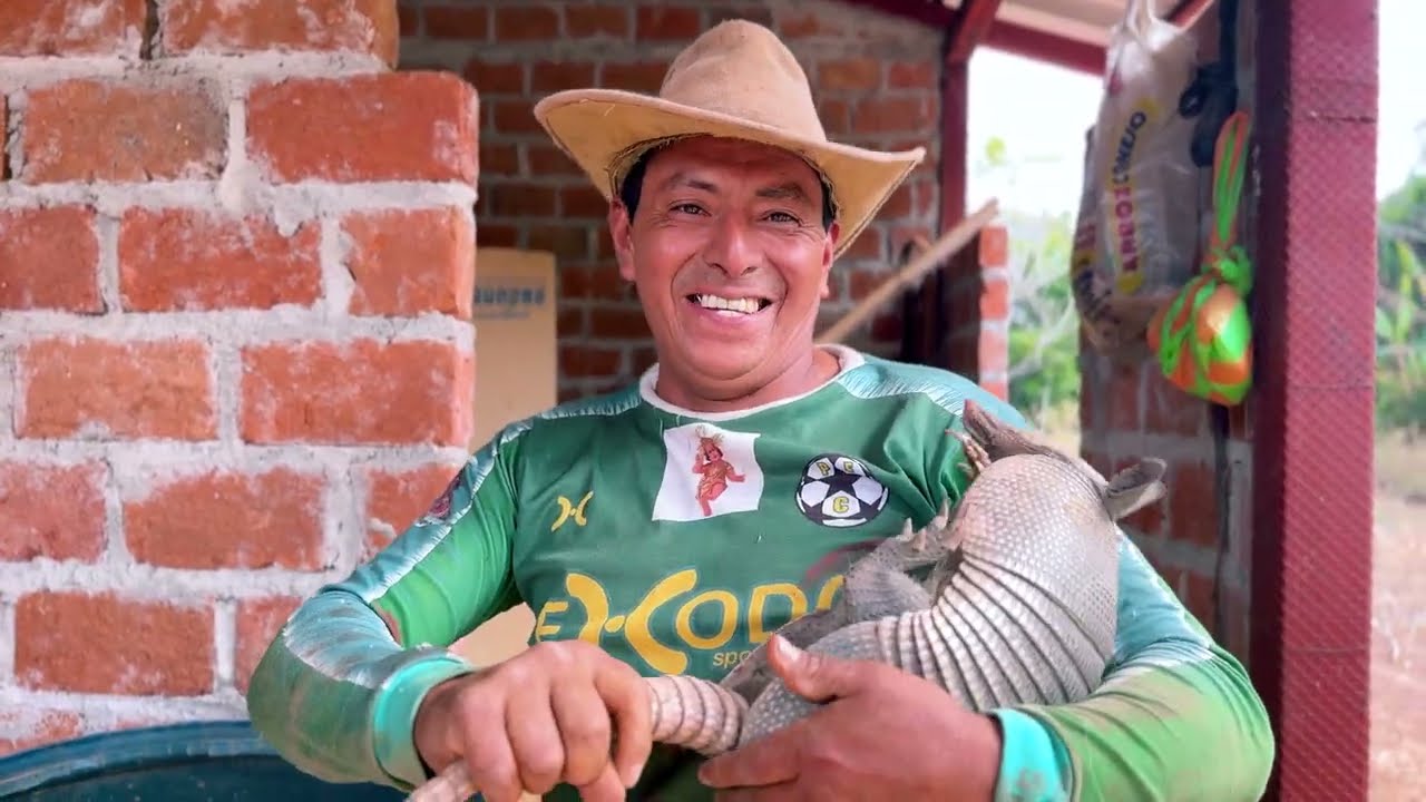 Este tumulle hembra la rescate de los perros y así la deje libre en el monte