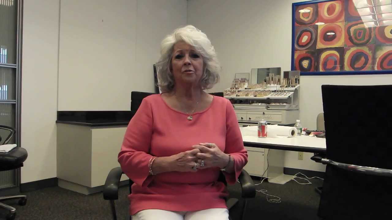 Paula Deen Reportedly Planned a Wedding With Waiters Who Looked Like  'Slaves' [Updated]