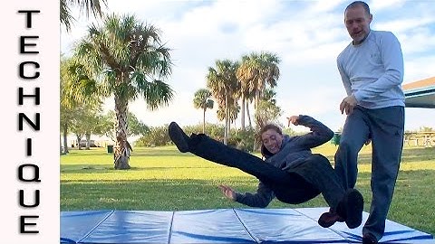 Shoulder Grab Leg Sweep—Sparring Technique Breakdown—Core JKD Sparring