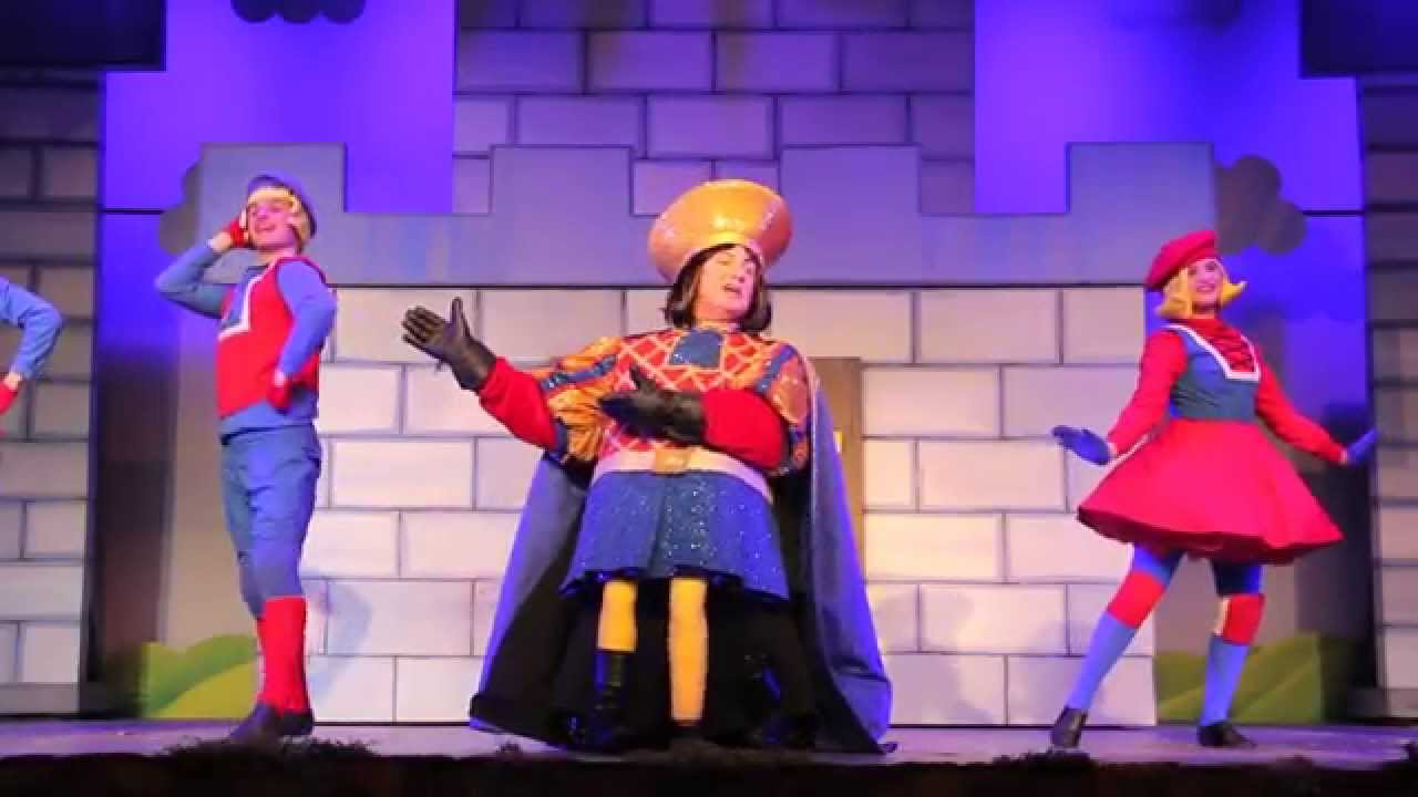 shrek the musical lord farquaad legs