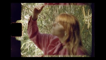 Natasha Pirard - Jardin des fleurs (Official Video)