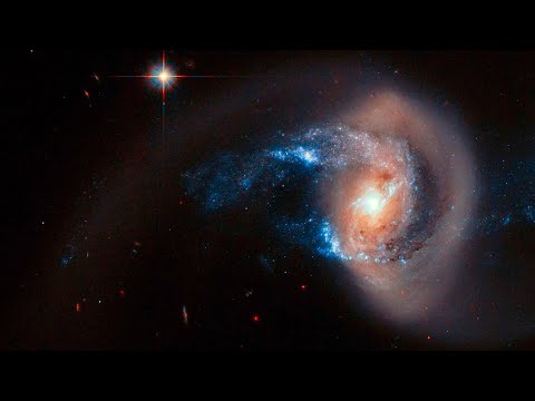 Видео: Какой тип галактики представляет собой Малое Магелланово Облако?
