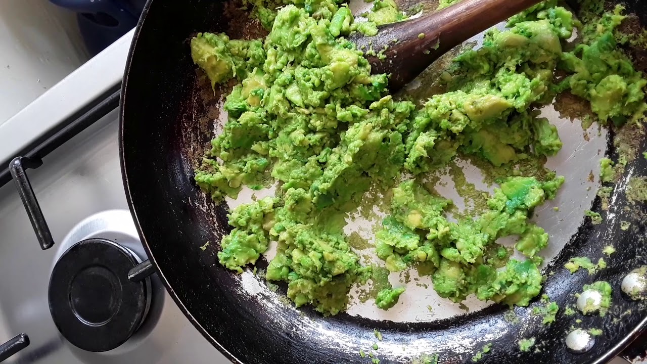 DIY MAKING AVOCADO OIL IN 2 MINUTES😋😋😋 YouTube