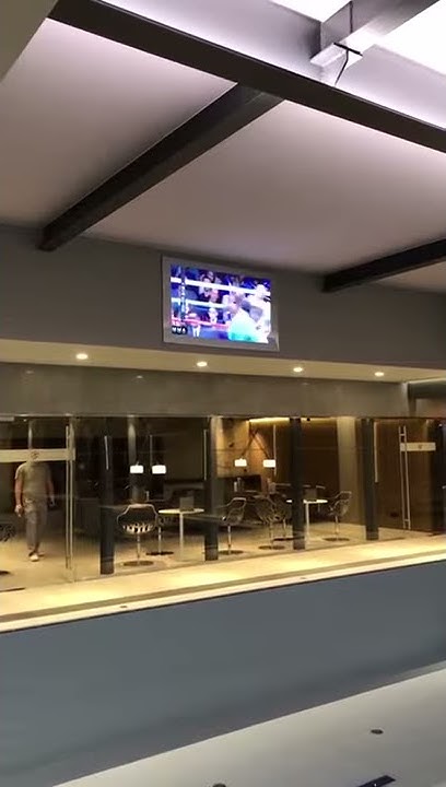 Влагозащищенный телевизор в бассейн AquaView 65 дюймов - YouTube