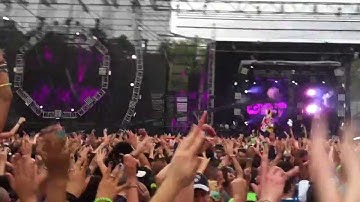 Gareth Emery drops Hardwell feat. Amba Shepherd - Apollo (Dash Berlin 4AM Remix) at EDC NYC 2013