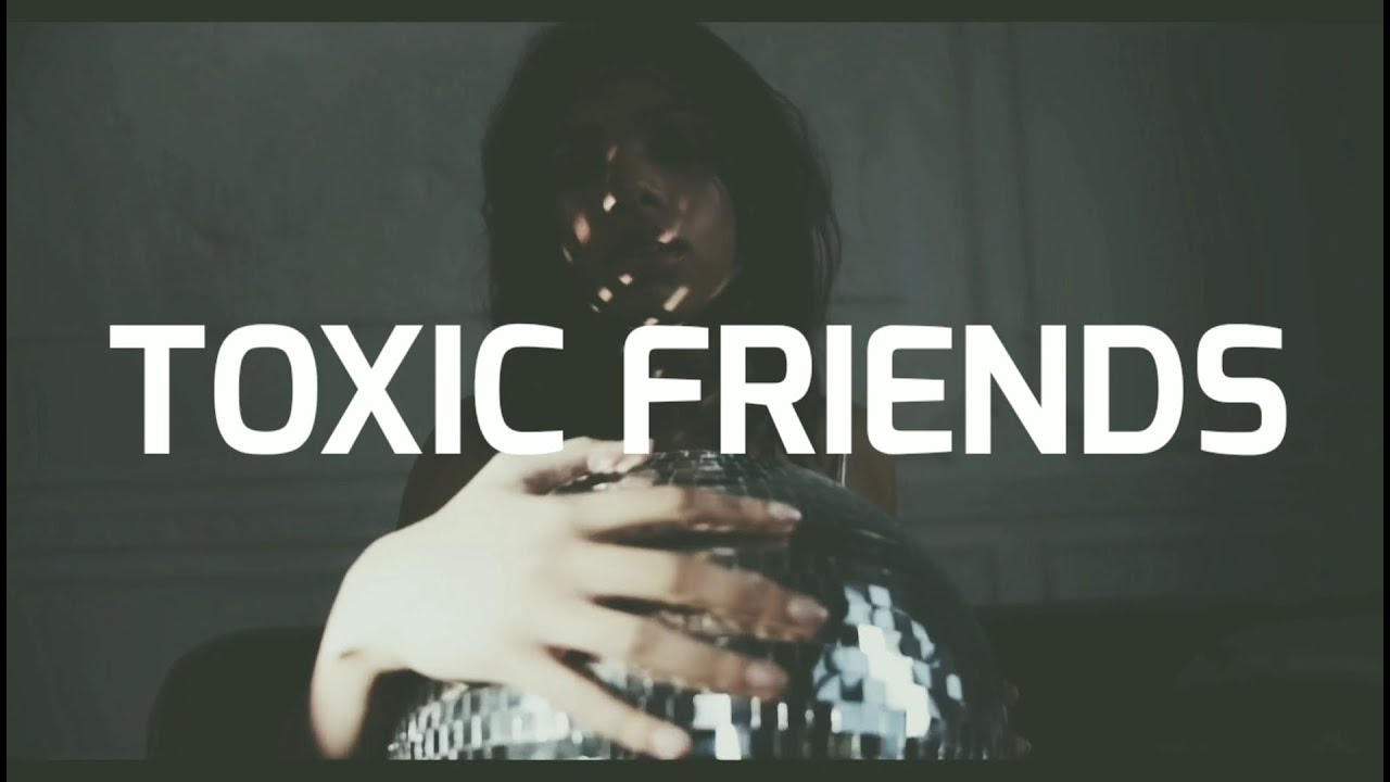 BoyWithUke - Toxic (Lyrics)  All my friends are toxic 